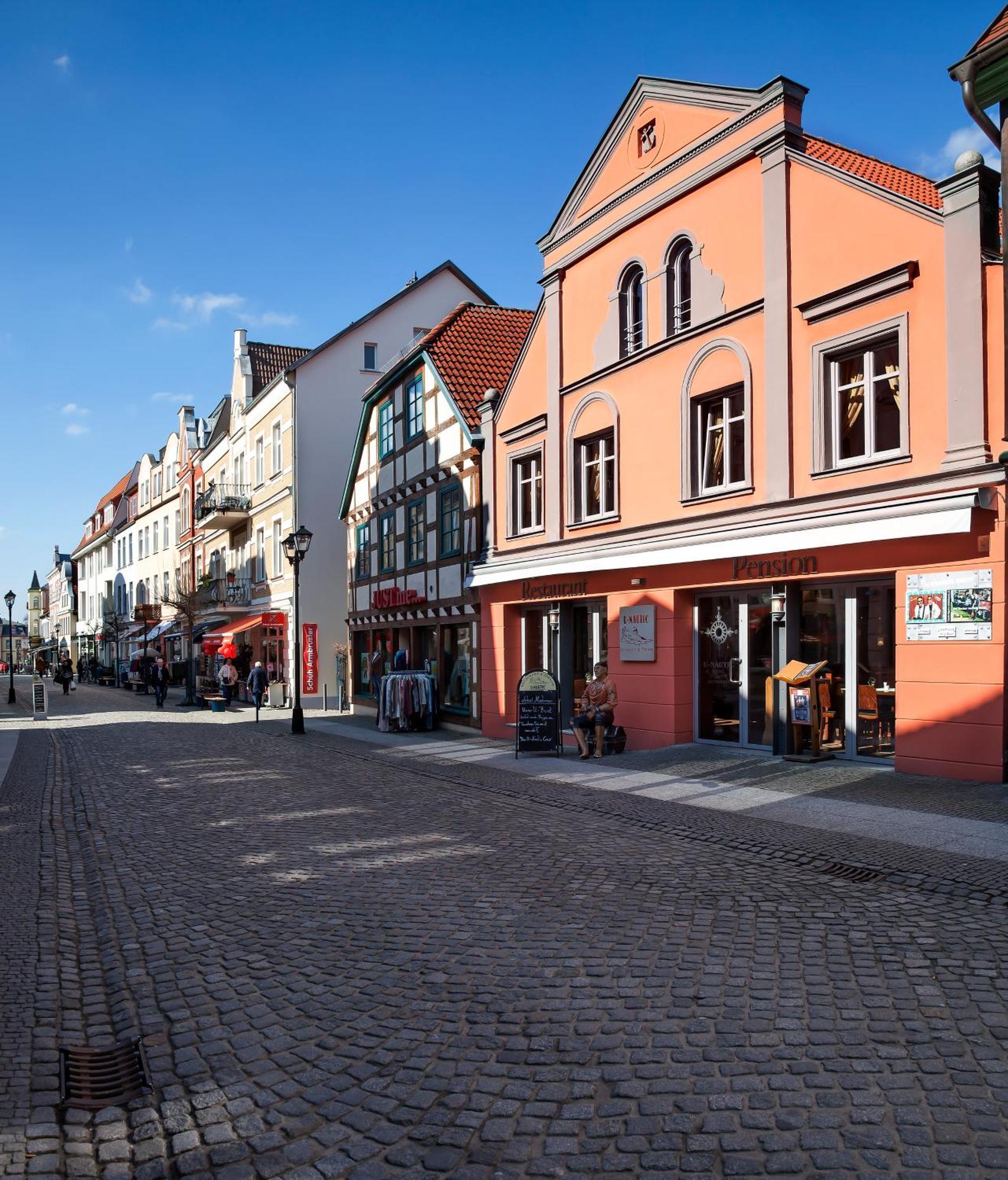 U-Nautic Restaurant & Pension Waren  Zewnętrze zdjęcie